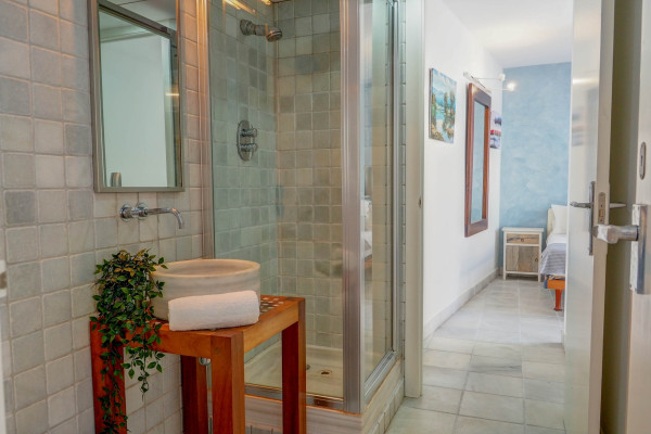 #1560 - Apartment Chic Marbella | Holiday Rentals | Costa Sol Villas