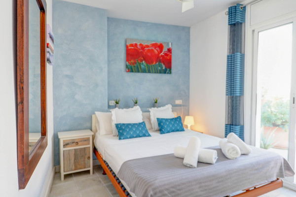 #1561 - Apartment Chic Marbella | Holiday Rentals | Costa Sol Villas