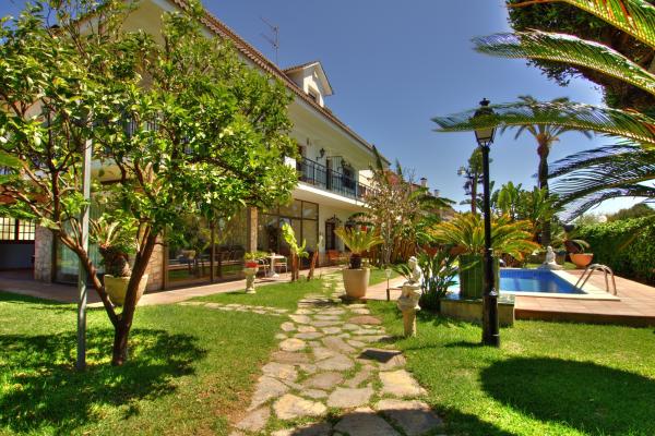 #1807 - Villa Vintage | Holiday Rentals | Costa Sol Villas