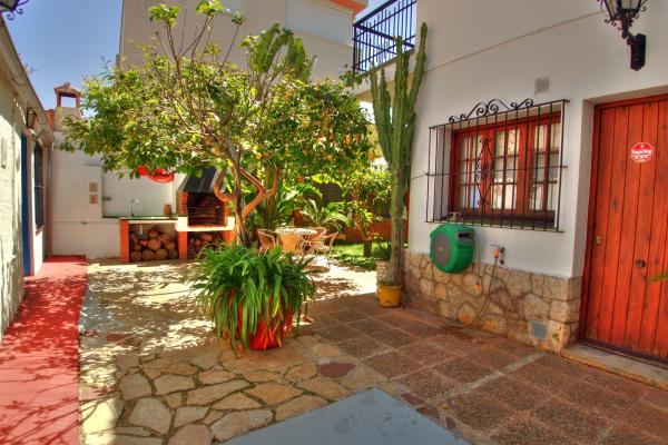 #1827 - Villa Vintage | Holiday Rentals | Costa Sol Villas