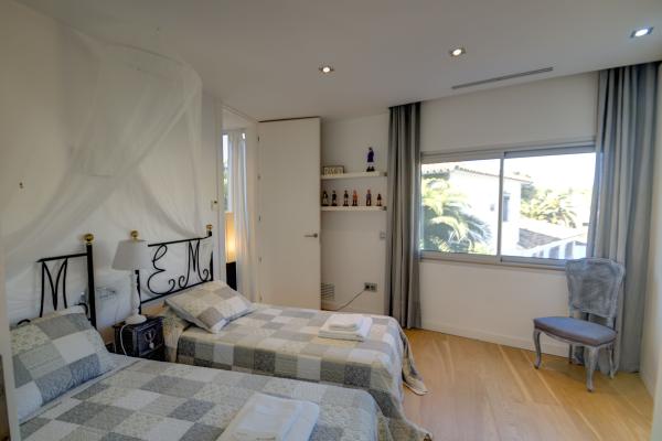 #1862 - Villa Hugo | Holiday Rentals | Costa Sol Villas
