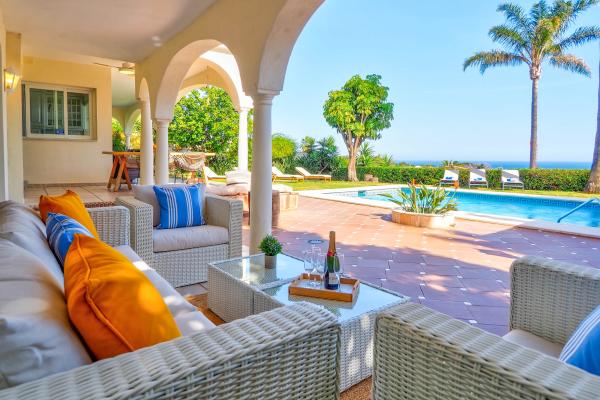 #735 - Villa Palm | Holiday Rentals | Costa Sol Villas
