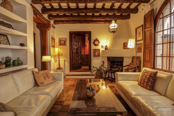 #886 - VILLA OLD CENTRE | Ferieudlejning | Costa Sol Villas