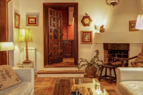 #911 - VILLA OLD CENTRE | Ferieudlejning | Costa Sol Villas