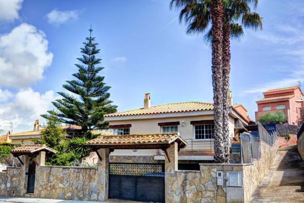 #23 - House - Las Chapas, Marbella 