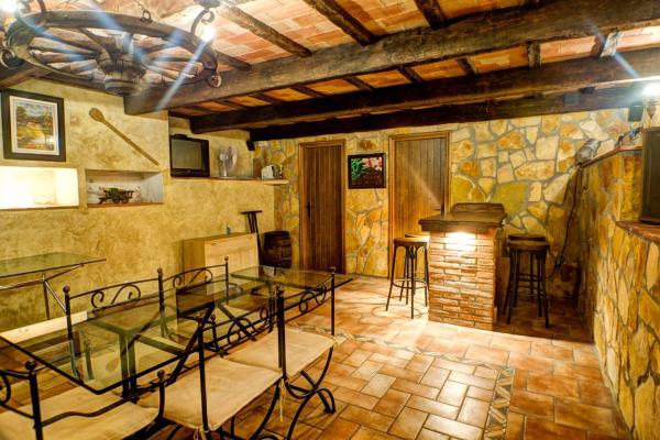 Villa  2 Rooms - Las Chapas - Marbella